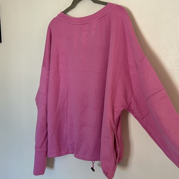 NWT Nine West Active Crewneck Pullover - Picture 8 of 8